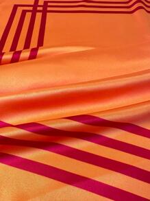 1入組女士方形印花休閒頭巾，用於裝飾