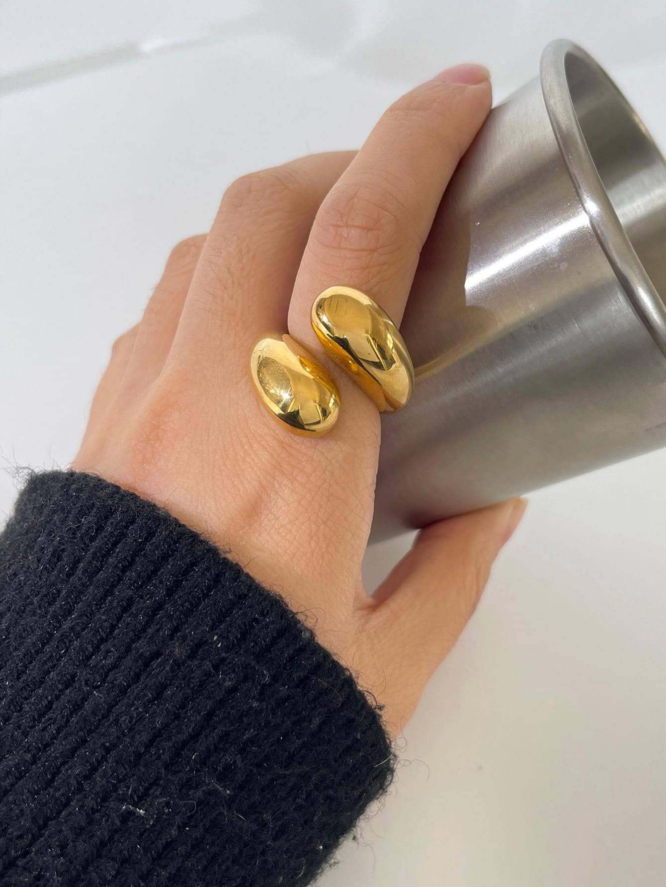 1 vòng tay thiết kế hình bầu dục tối giản cho phụ nữ để trang trí hàng ngày khi đi làm - Vàng - Xem 1