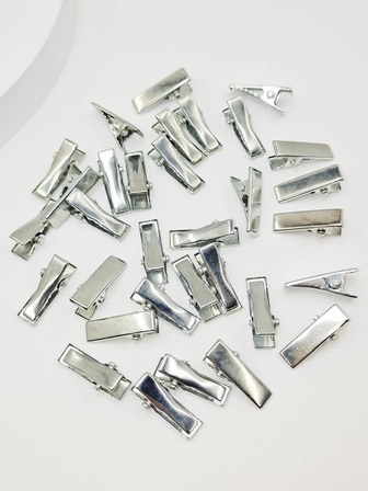 32 piezas Mujer de color al azar unicolor casual Pinza de pelo de cocodrilo para pelo Decoración