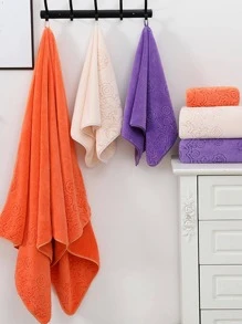 1 Stück weiches & saugfähiges Korallenfleece Handtuch, schnelltrocknend, romantische Liebe, Rose oder Schmetterling Jacquard Muster, ideales Valentinstags Geschenk für den Liebsten - Handtuch oder Badetuch