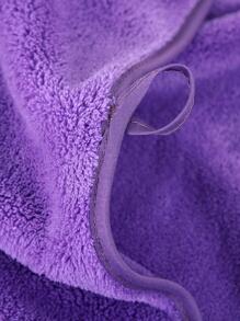 1 Stück weiches & saugfähiges Korallenfleece Handtuch, schnelltrocknend, romantische Liebe, Rose oder Schmetterling Jacquard Muster, ideales Valentinstags Geschenk für den Liebsten - Handtuch oder Badetuch