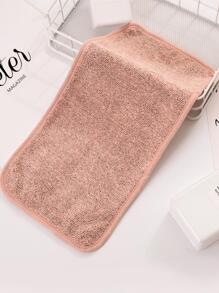1pc Solid Color Face Towel, Minimalist Microfiber Facial Cleaning Cloth For Bathroom - Pink - View 1