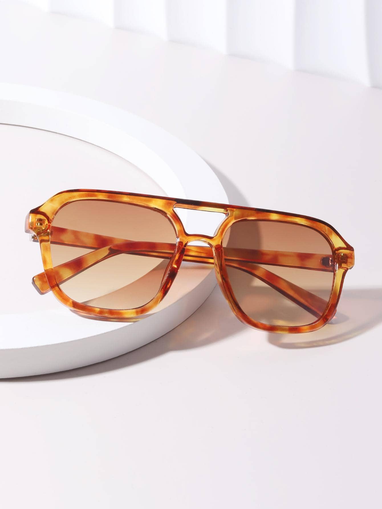 1pc Unisex Vintage Square Fashion Glasses With Double-Beam Design Decoration For Summer Beach Vacation,Outdoor,Travel - Multicolor - View 1