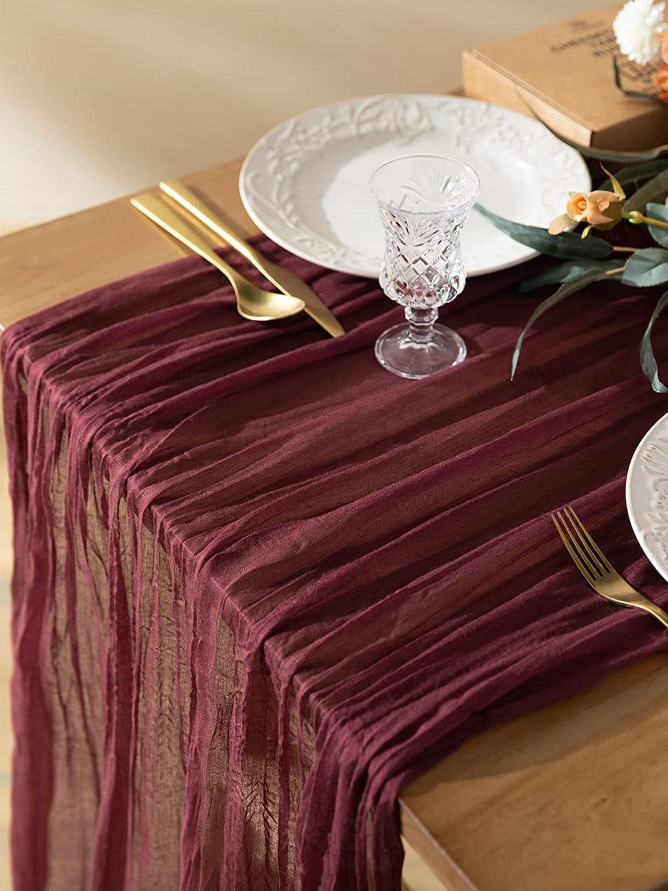 1pc Solid Color Table Runner - Burgundy - View 1