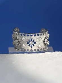 1枚镶嵌人造锆石的空心黄铜戒指，奢华精致的珠宝，生日礼物，派对礼品 - 銀色 - 查看 6