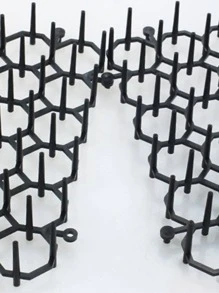 12pcs Black Plastic Anti-Cat Spike Mat Set, Assembled Furniture Protector Pad, Effective Home Sofa Tabletop Anti-Scratch Deterrent For Pets, Non-Harmful To Animals - Black - View 7