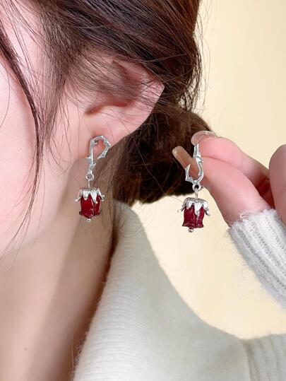 Floral Decor Mismatched Earrings