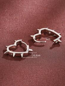 1 Pair Fashionable Heart-Shaped Rivet Design Personalized Earrings, Couple Gift - Silver - View 3