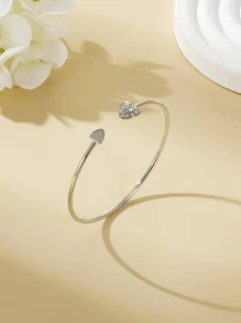 愛心裝飾開口手鐲 - 銀色 - 查看 1