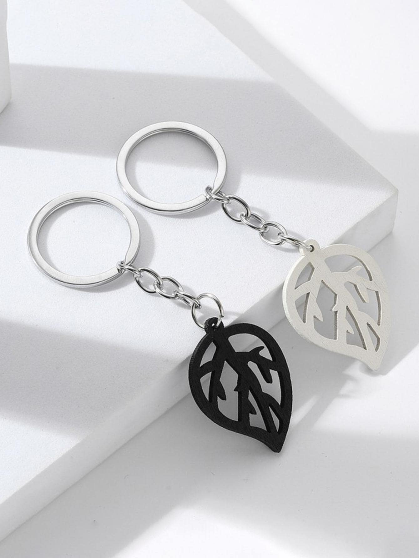 2入組女性樹葉裝飾時尚鑰匙圈適用於禮品 - 彩色 - 查看 1