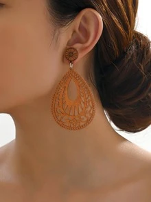 Hollow Out Water Drop Earrings - Brown - View 4