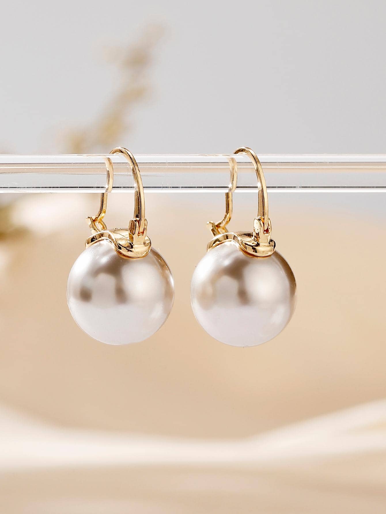 Faux Pearl Decor Hoop Earrings