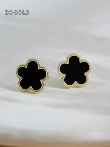 1 对优雅幸运金色五瓣花耳环，铜色，适合日常佩戴、约会、送给女朋友、生日、毕业的最佳礼物