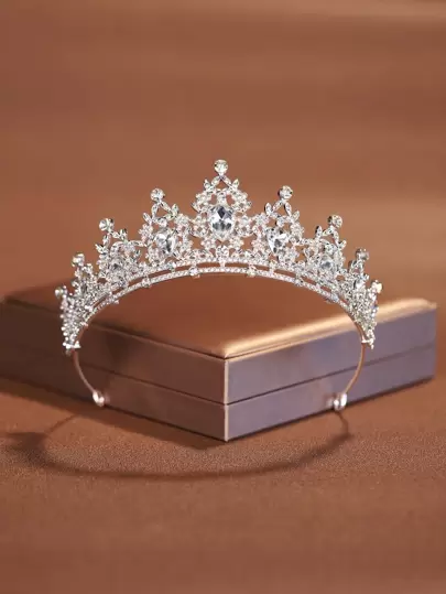 1 st. Fashionabel utsökt legeringskrona håraccessoar lämplig för kvinnors bröllopsfest kungliga tiaror alla hjärtans dag accessoarer
