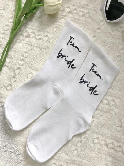 1 Pair Wedding Decorations White Socks Bridesmaid Gift Bride To Be Wedding Engagement Honeymoon Travel Wife Gift Bachelorette Party Bridal Shower, Fall Socks