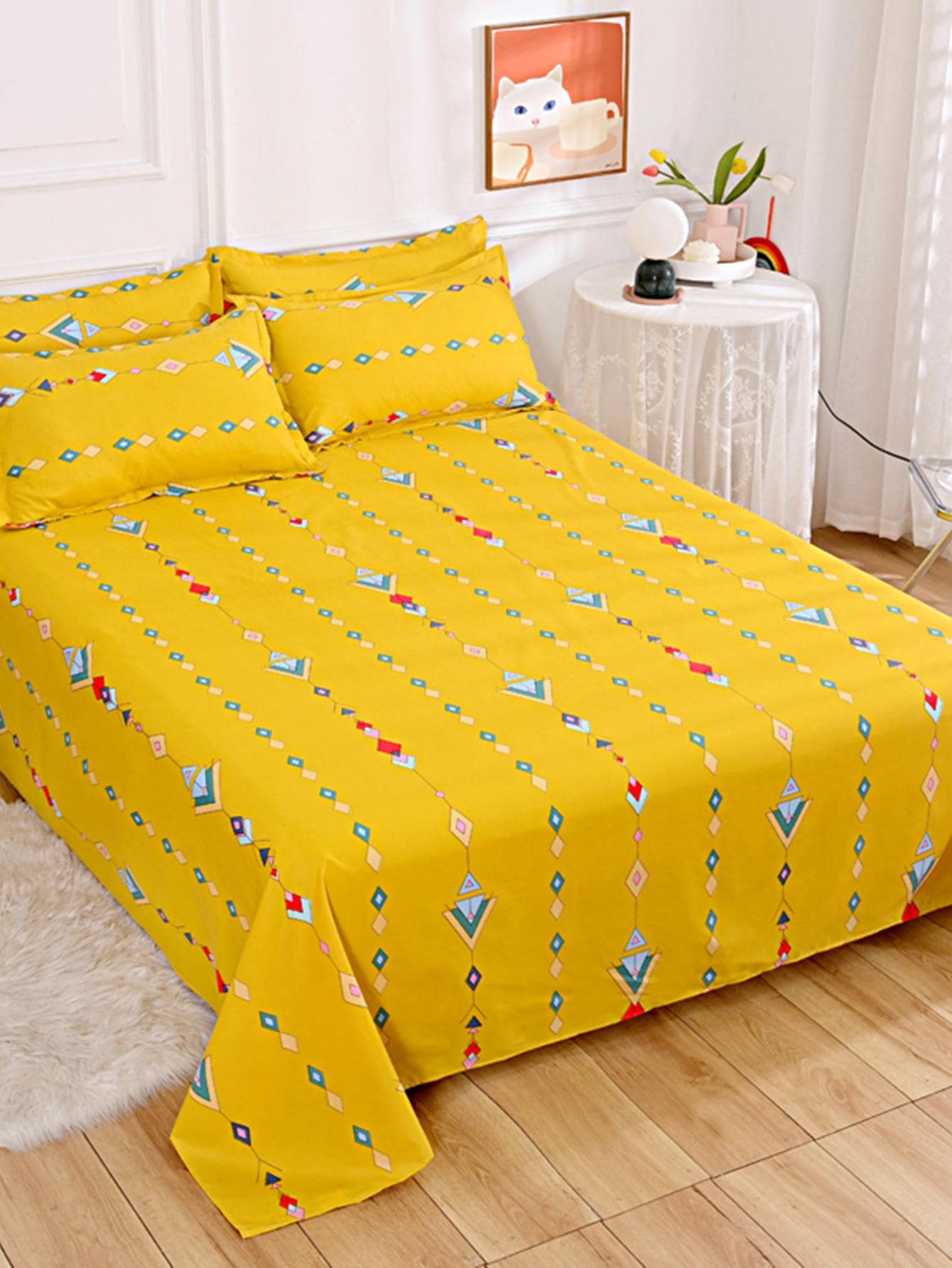 Bộ ga trải giường in hoa 3 món (không bao gồm ruột chăn, có vỏ gối), chất liệu 100% polyester, có thể giặt, mềm mại và bền, phù hợp cho phòng ngủ hoặc phòng khách, phong cách tối giản hiện đại. - Màu be - Xem 1