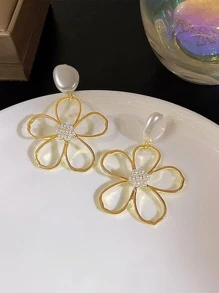 2pcs Faux Pearl Decor Flower Drop Earrings Valentines - Yellow Gold - View 4