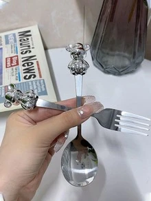 1套不銹鋼叉和湯匙