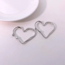 愛心設計耳夾 - 銀色 - 查看 4