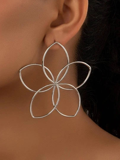 花朵設計耳釘