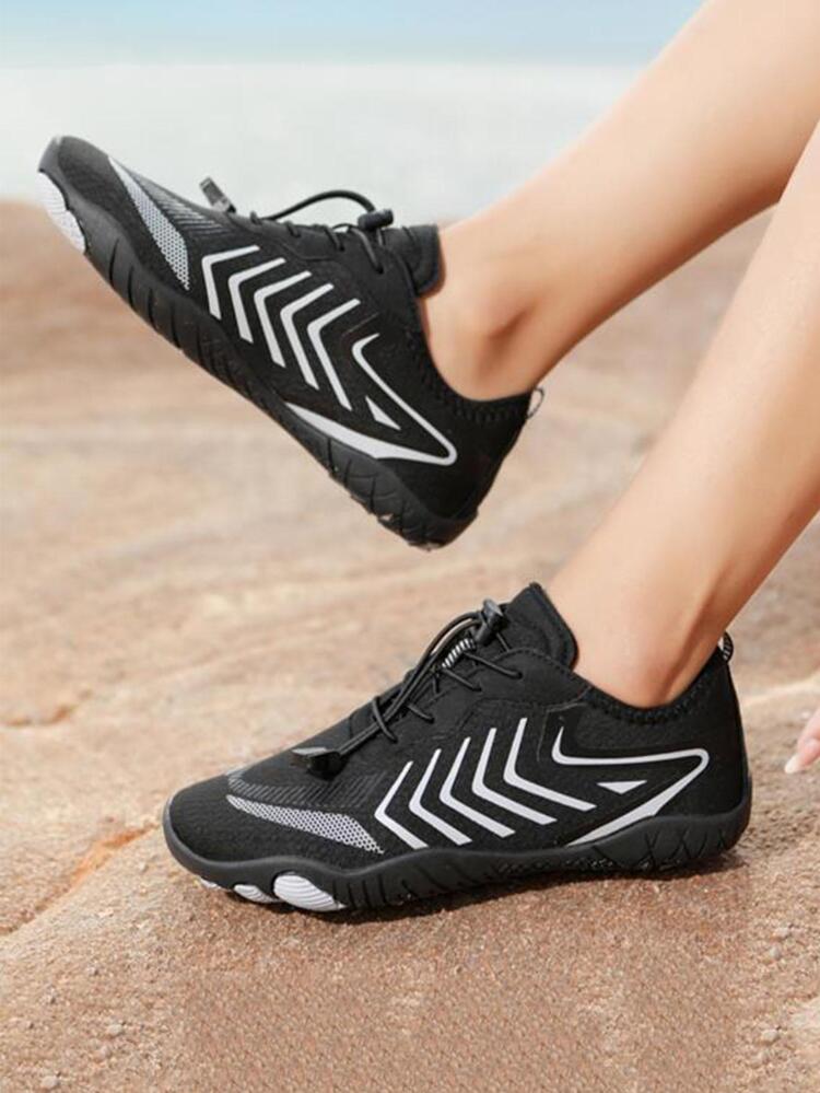 Women Drawstring Front Geometric Pattern Creek Shoes, Sporty Summer Elastane Water Shoes