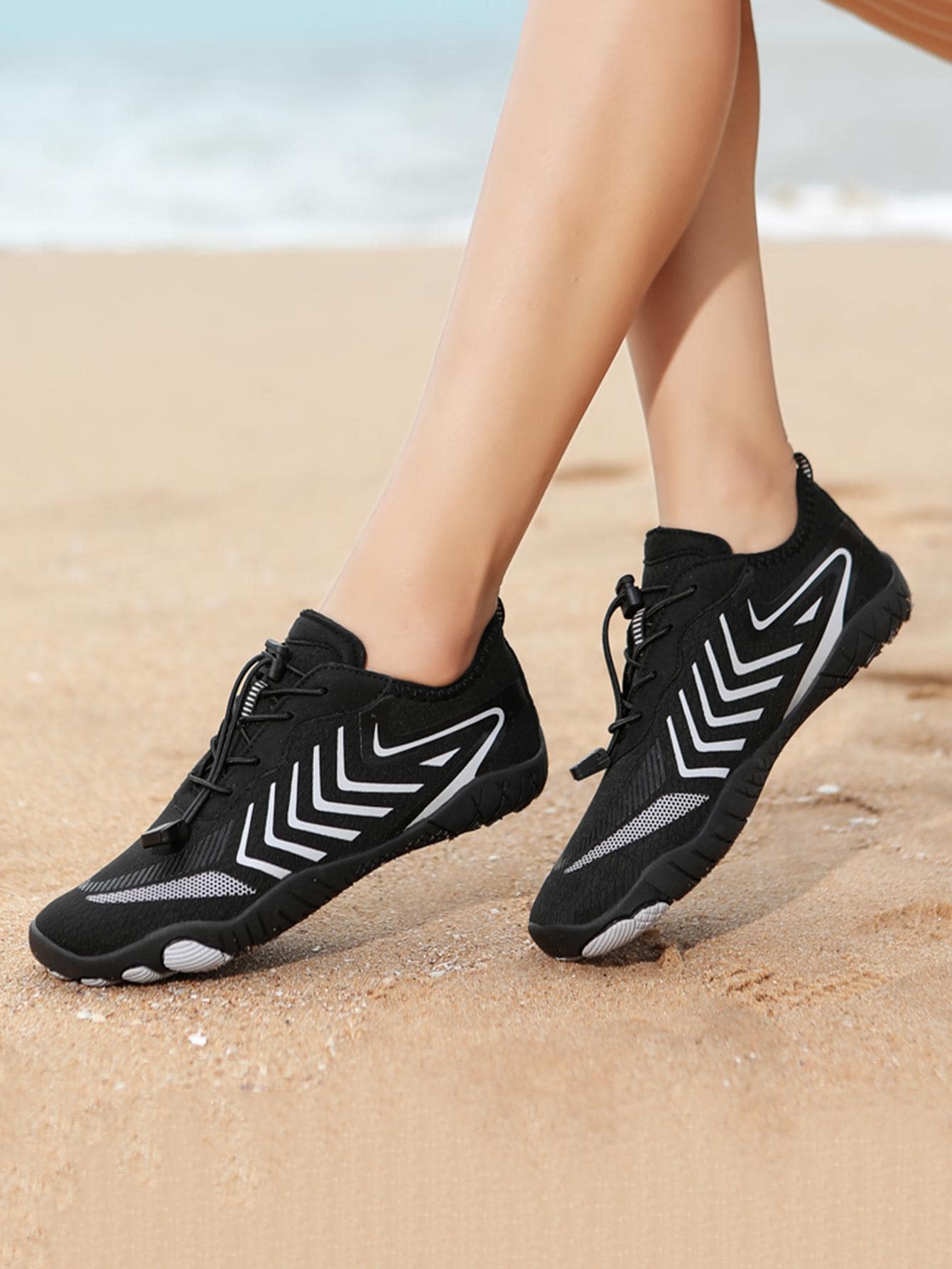Women Drawstring Front Geometric Pattern Creek Shoes, Sporty Summer Elastane Water Shoes