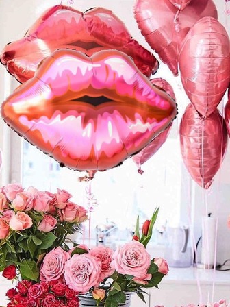 1入組嘴唇造型裝飾紅色的創意小氣球適用於情人節婚禮派對