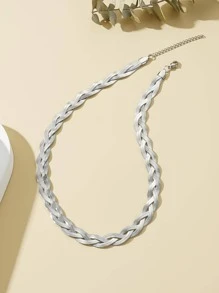 Minimalist Twist Chain Necklace