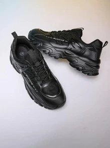 Men Letter Patch Decor Lace-up Front Chunky Sneakers - Black - View 2