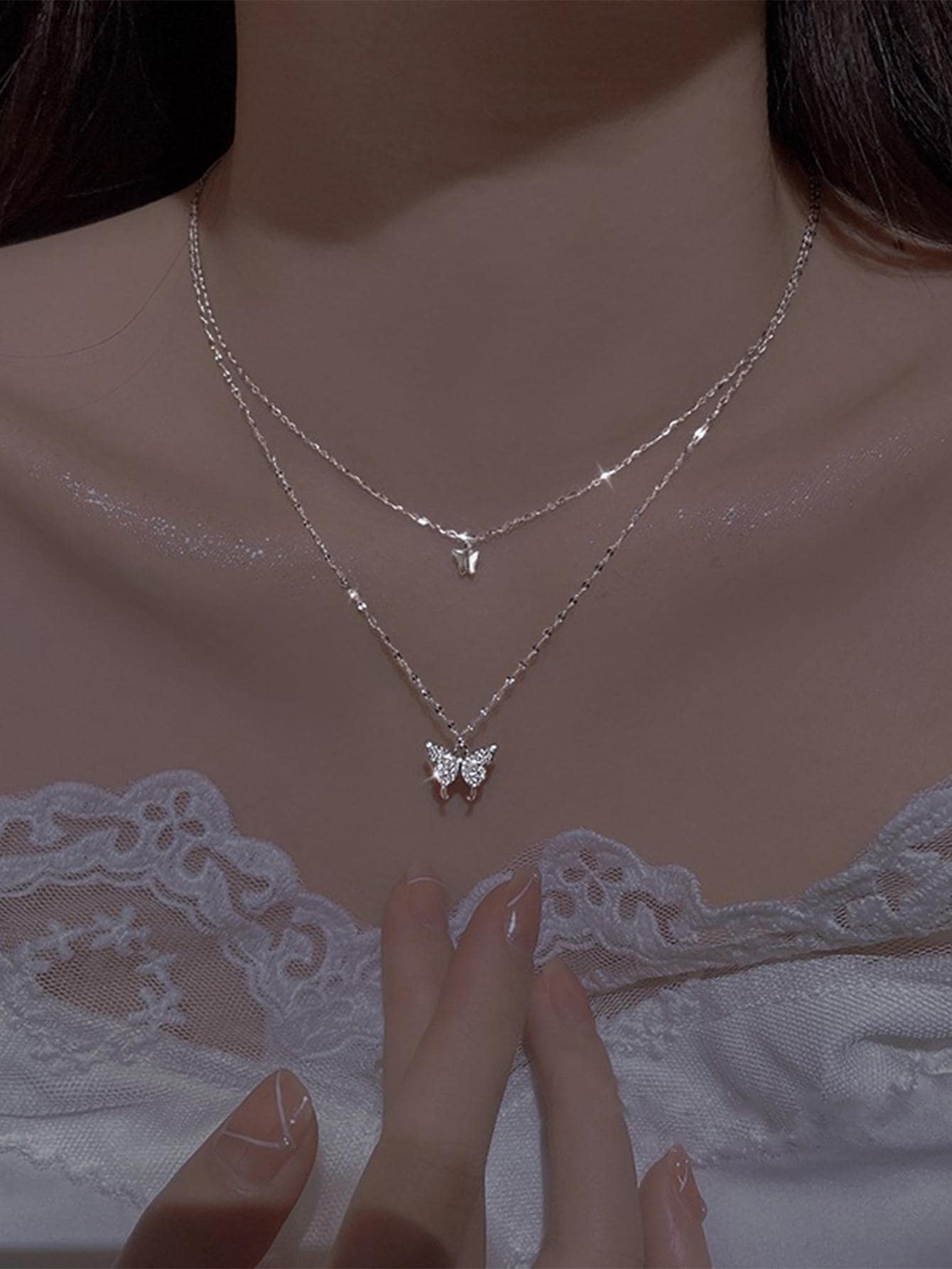 Nooxian 方晶鋯石蝴蝶墜飾多層次項鍊 - 銀色 - 查看 1