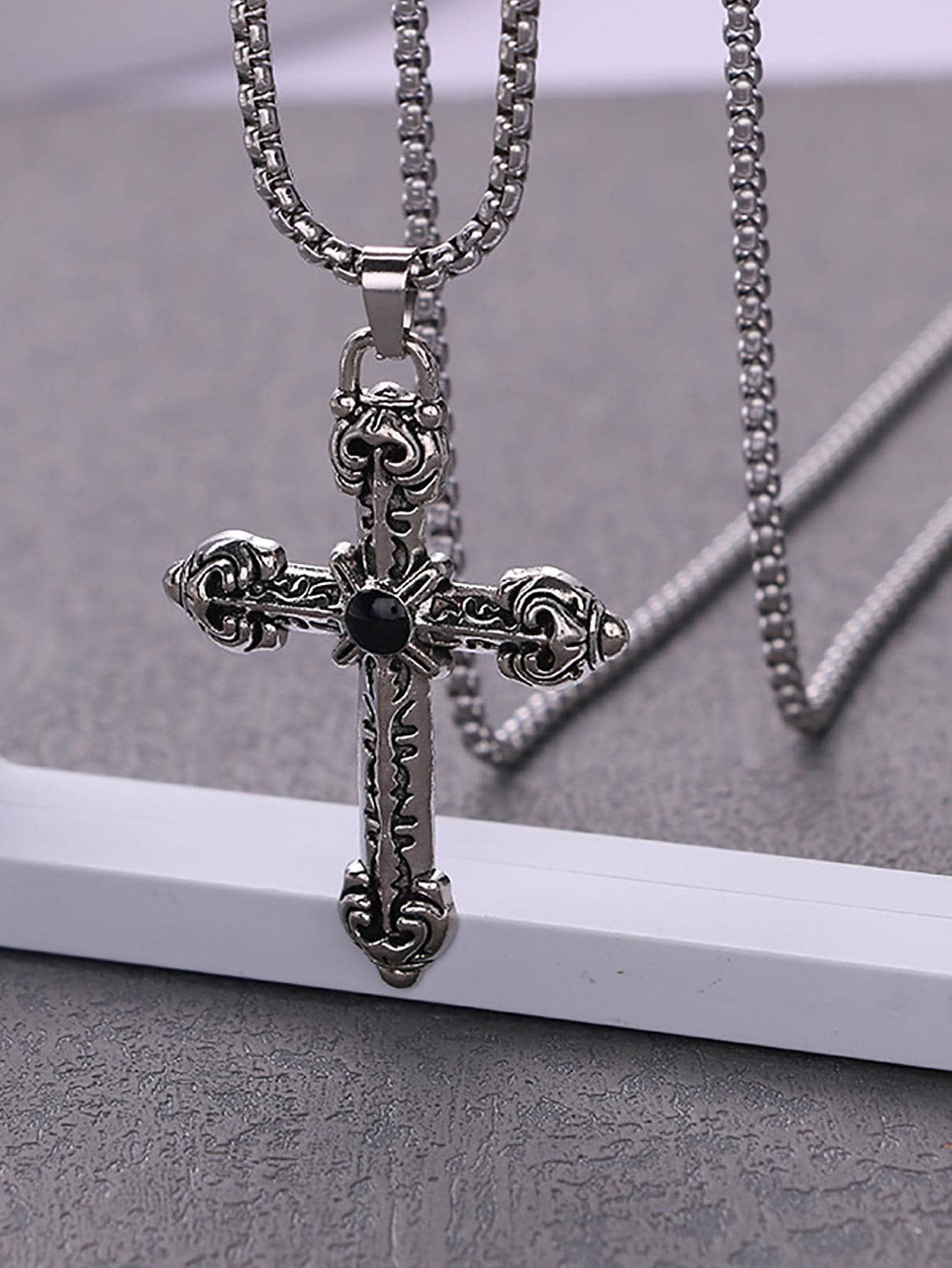 1入組復古交叉頭骨設計吊墜項鍊適合男士日常裝飾,適用於首飾類禮品和派對 - 復古銀色 - 查看 1