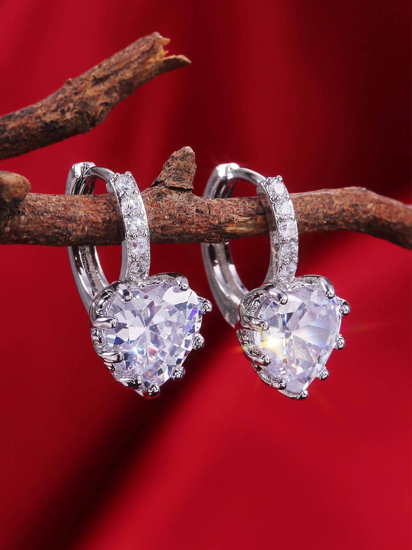 1 Đôi bông tai hình trái tim đính đá Cubic Zirconia, thích hợp cho phụ nữ dự tiệc cưới. - Bạc - Xem 1