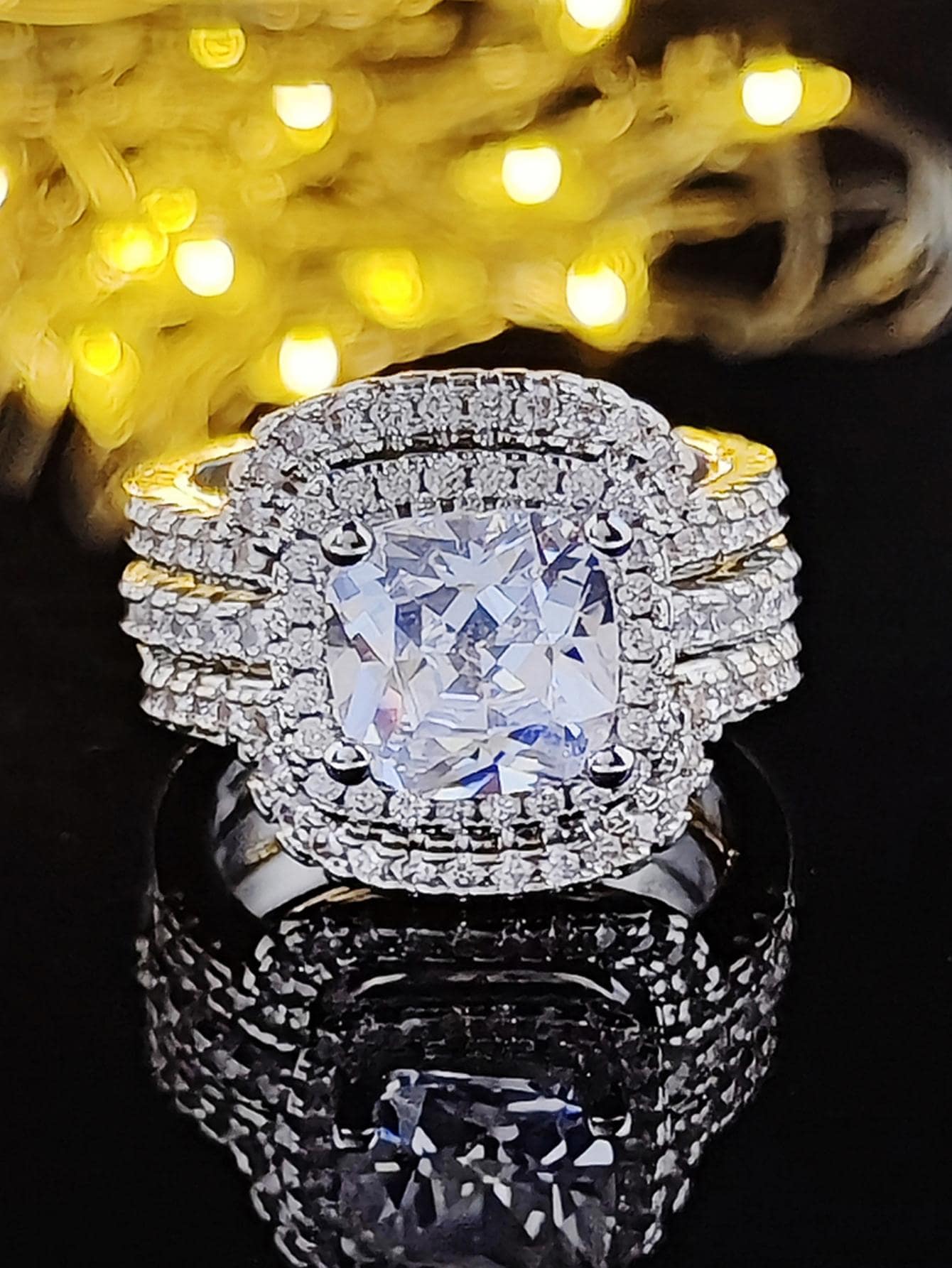 Bộ nhẫn - trắng - Xem 1