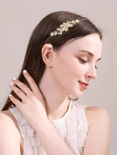 1件装女士水钻花朵和仿珍珠装饰华丽发箍，可作发饰、优雅头饰、发箍、发圈、发带、头饰等。