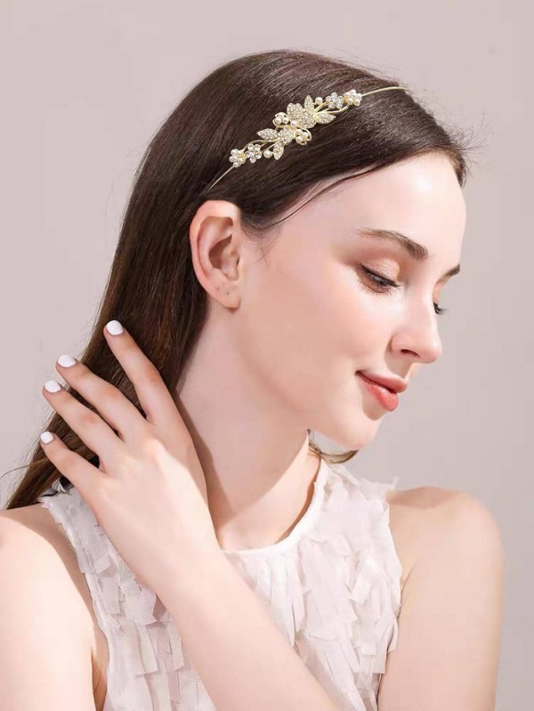 تاج رأس أنيق للنساء مزين بالزهور والخرز الاصطناعي، شريط شعر أنيق للزينة والتزيين
