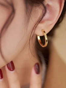 Minimalist Hoop Earrings