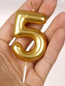 1 ngọn nến thiết kế số ngẫu nhiên - Nhiều màu - Xem 2