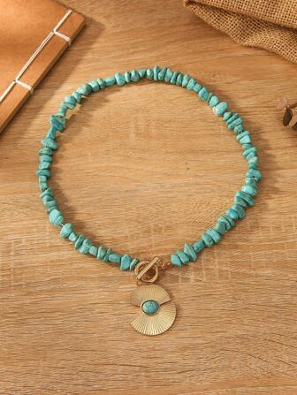 Collar con diseño de turquesa con diseño de redondo