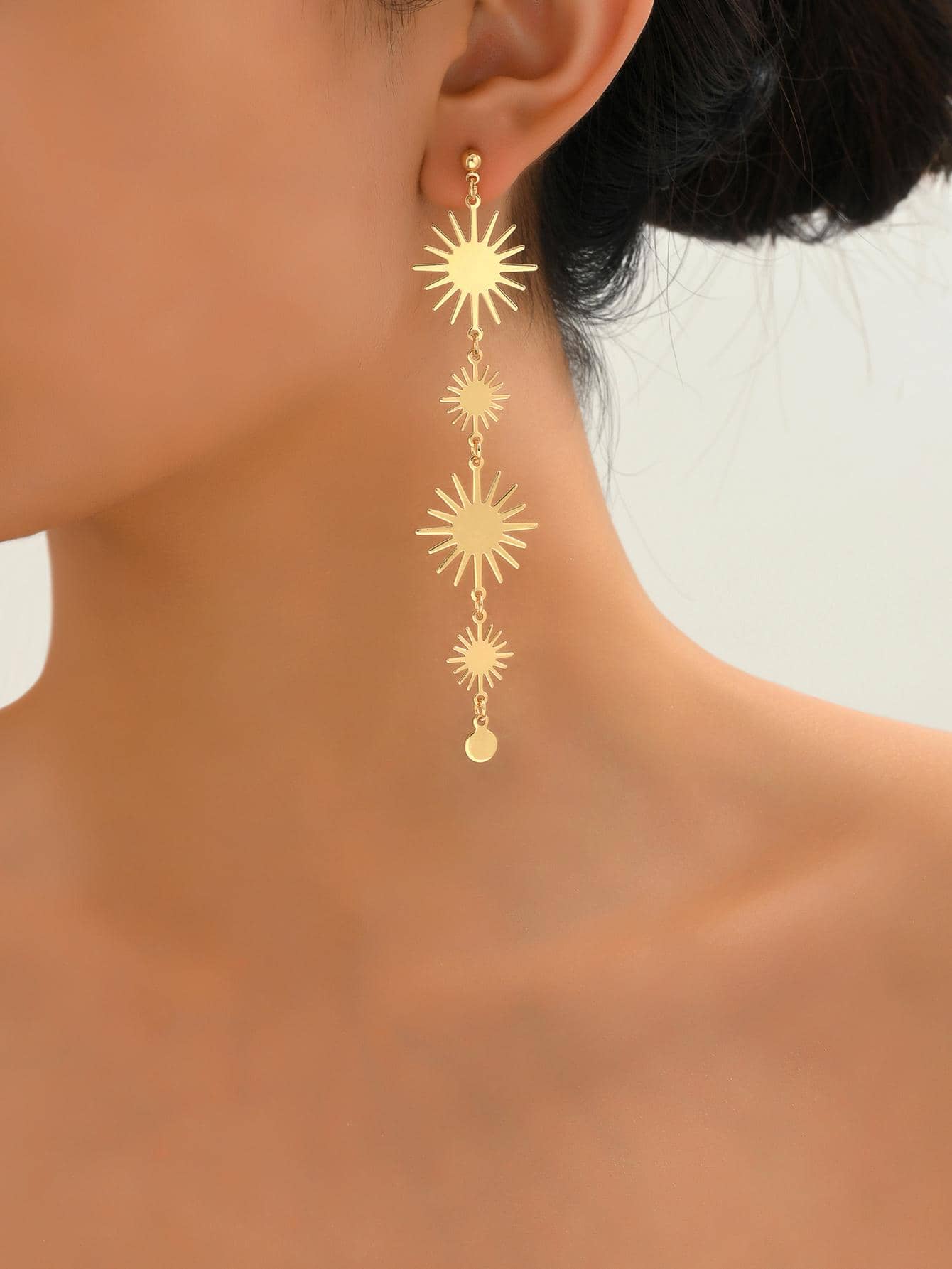 1對時尚向日葵設計懸垂耳環適合女士適用於日常通勤 - 金黃色 - 查看 1