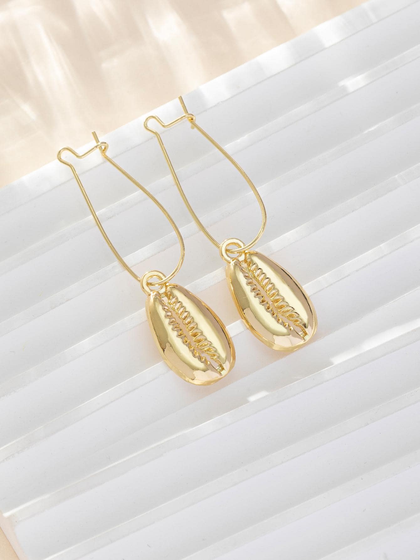 貝殼耳墜 - 金色 - 查看 1