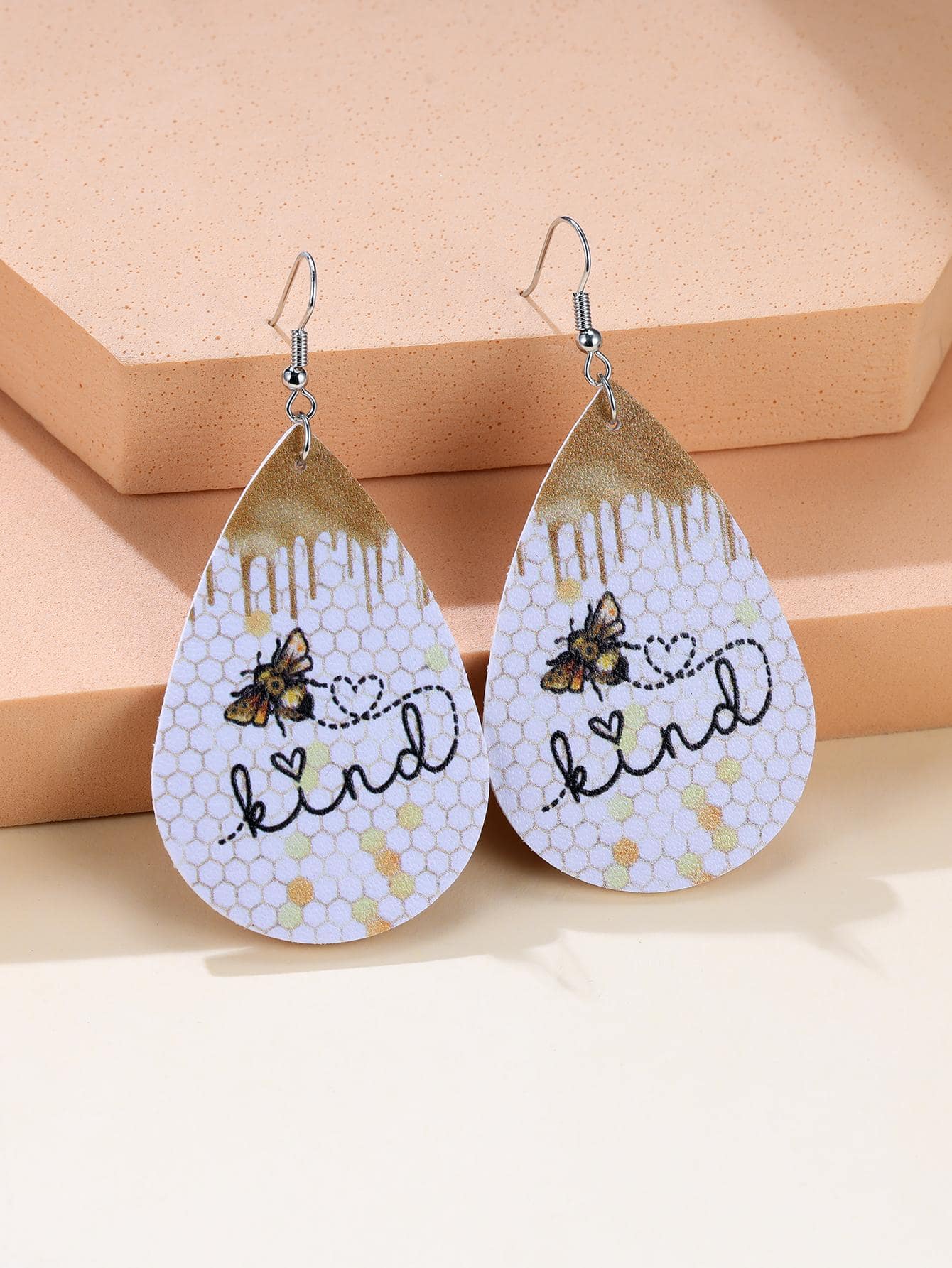 Bee & Letter Graphic Water Drop Earrings - Multicolor - View 1