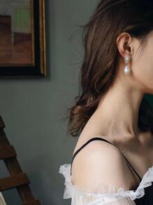 1pair Elegant Faux Pearl Decor Drop Earrings For Women For Party Prom