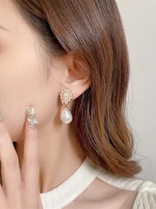 1pair Elegant Faux Pearl Decor Drop Earrings For Women For Party Prom