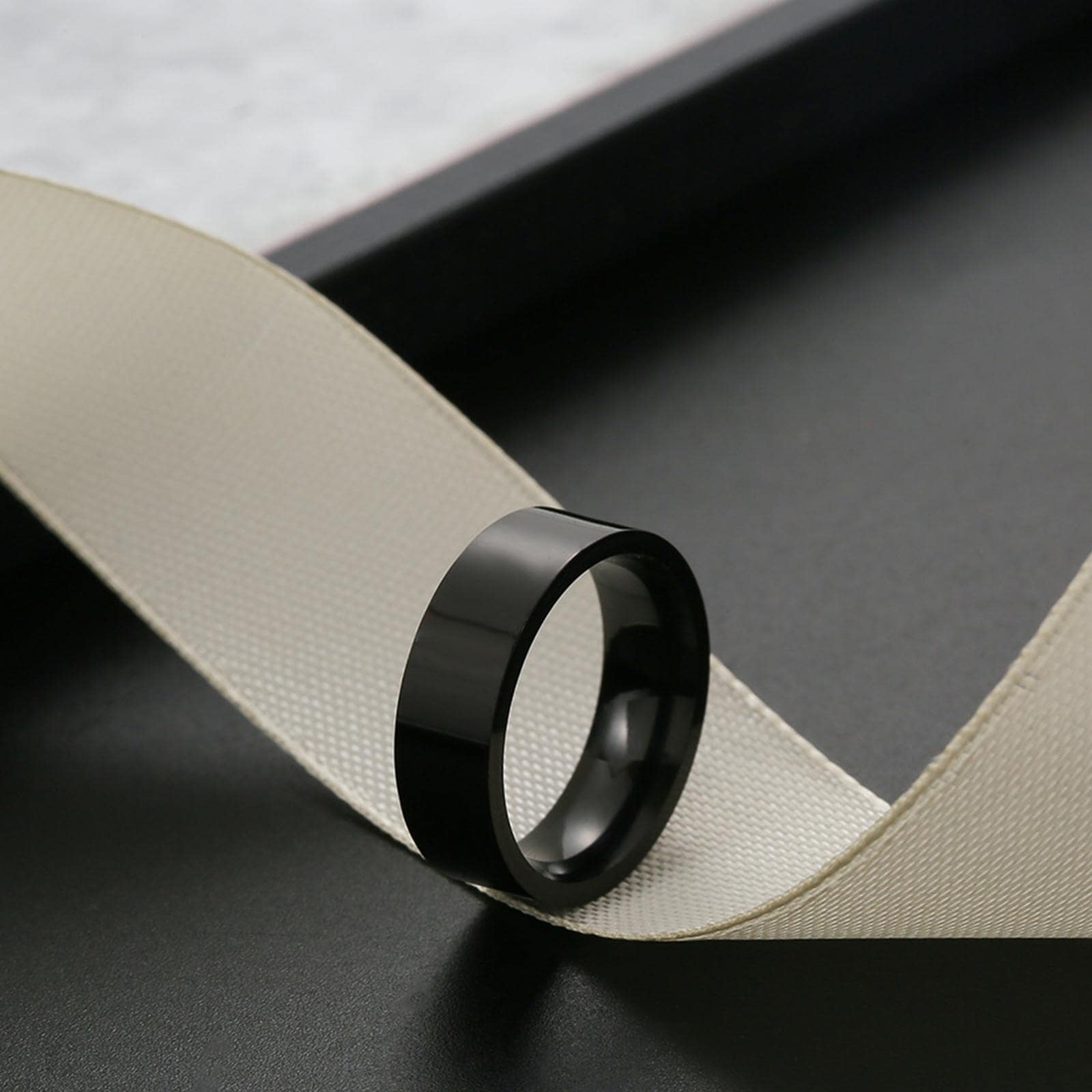 不銹鋼戒指 - 黑色 - 查看 1