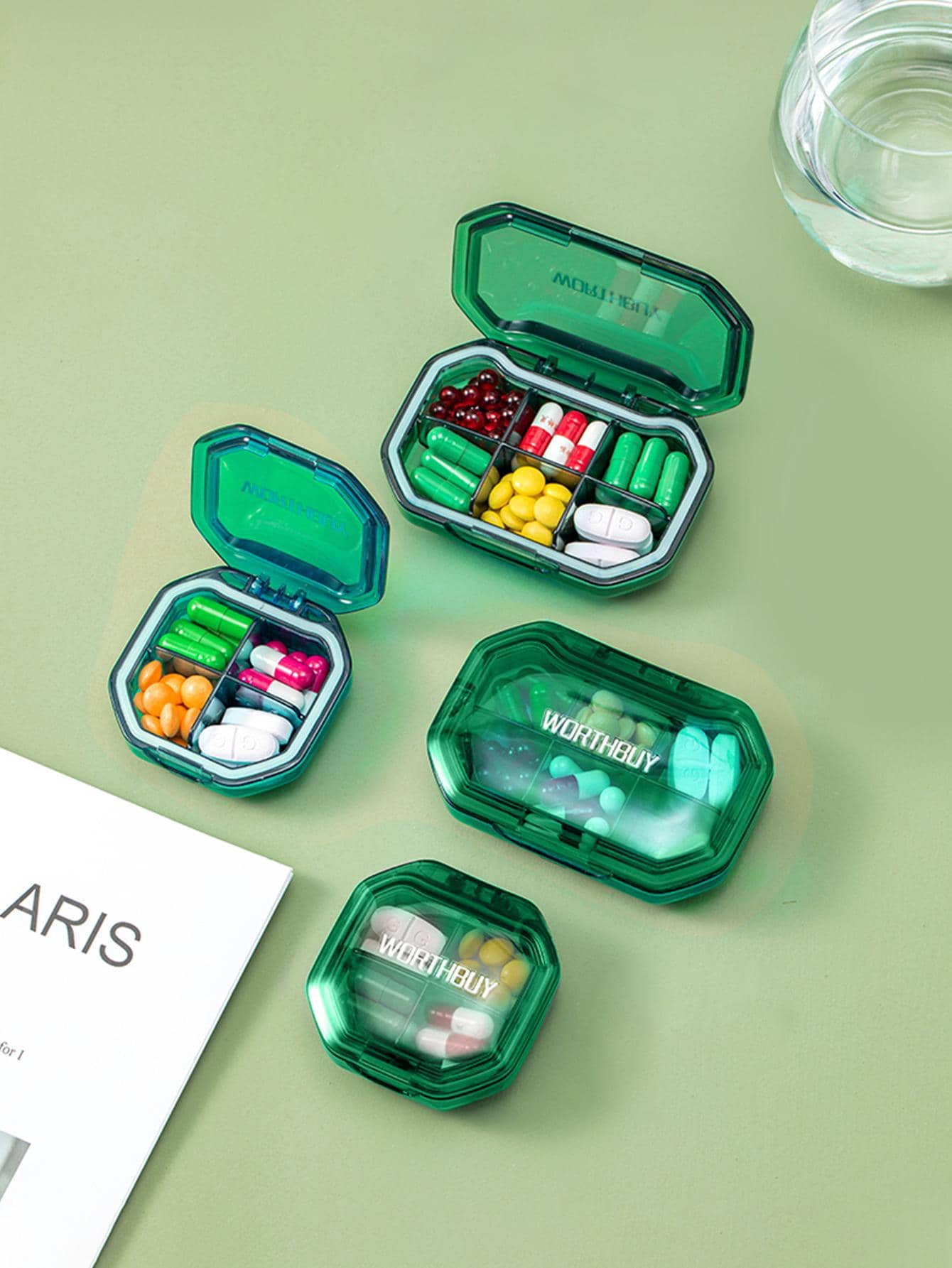 WORTHBUY 2入組便攜藥收納綠色PP迷你多線格藥丸分配器盒 - 綠色 - 查看 1