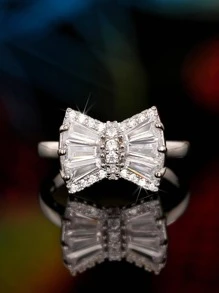 1入組精美方晶鋯石蝴蝶結戒指適合女士適合情人節禮品婚禮訂婚 - 銀色 - 查看 2