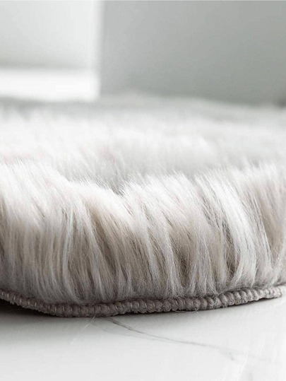 1pc Zachte Faux Fur Vloerkleed Grijs Fluffy Area Machine Washable Living Room,Bedroom ,Chair Couch ,Sofa Hoes ,Bedroom Bedside Luxurious Moderne Home view 6
