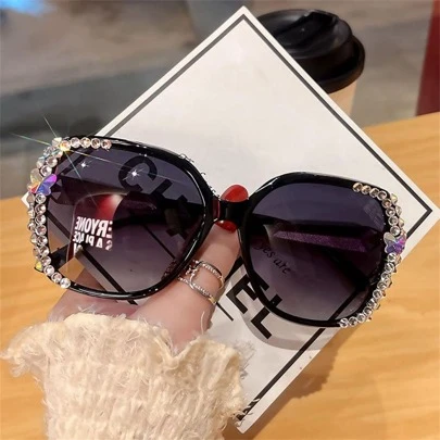 1pc New Fashion Full Frame Oval Diamond Fashion Glasses, Y2K Style For Women, Suitable For Driving, Beach, Outdoor, Travel, Going Out, Gift Accessories, Black