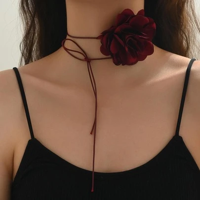 花朵装饰颈链 情人节、妈妈、母亲、母亲节、礼物