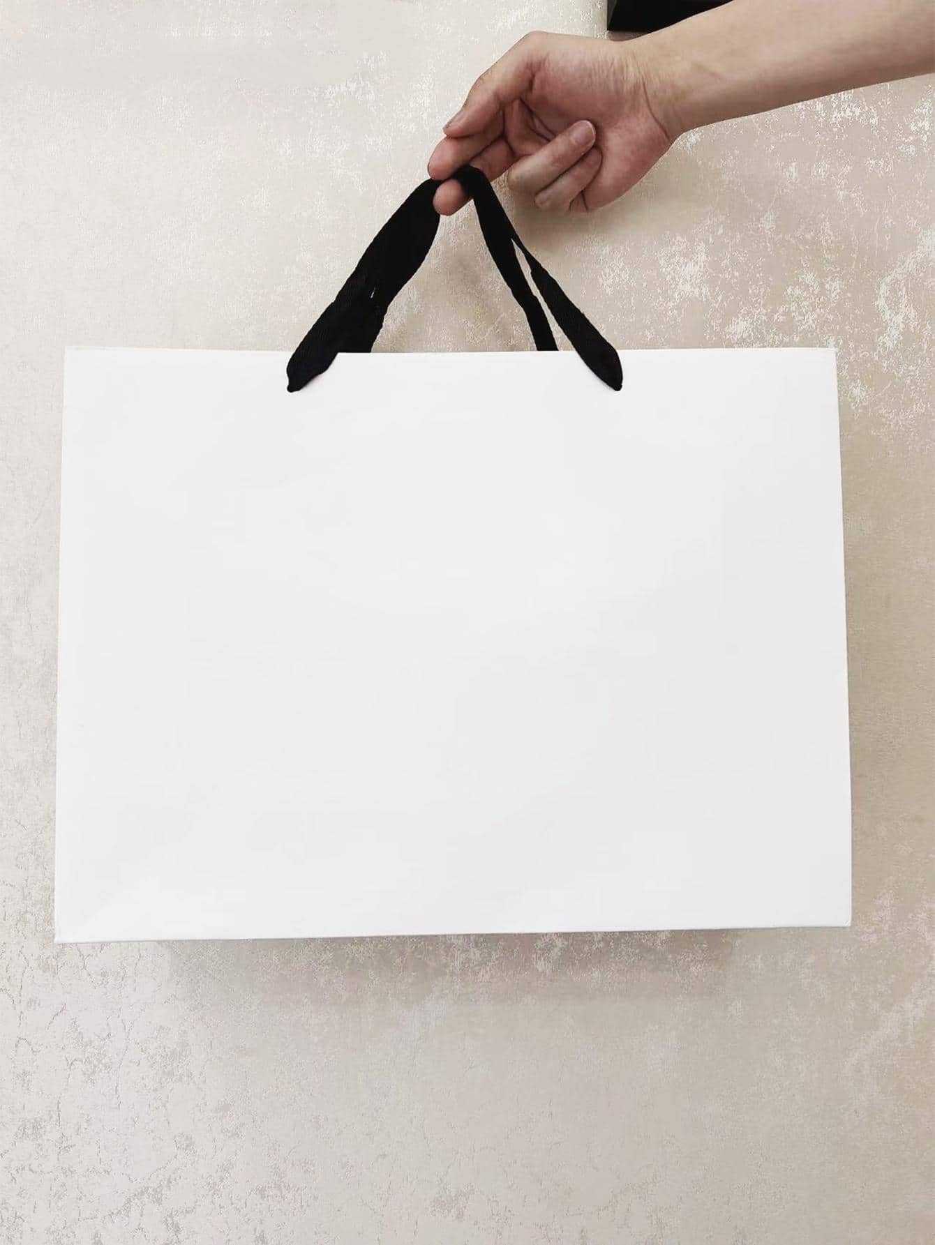 1pc Plain Gift Bag With Handle, Modern Paper Gift Wrapping Bag For Party Supply SHEIN ASIA